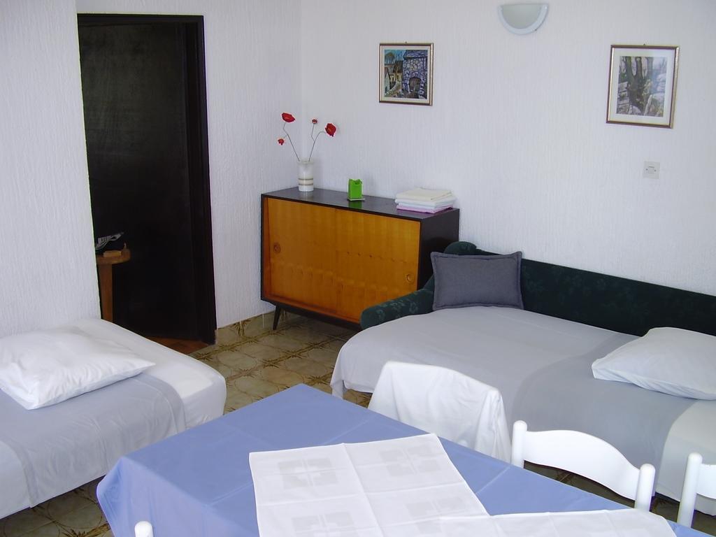 Petar Apartment Omis Phòng bức ảnh